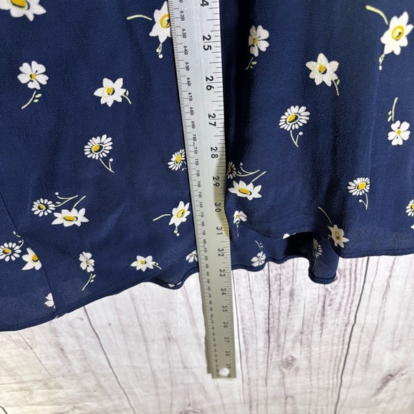 Madewell Tulip-Hem Wrap Skirt in Floral Heyday size 14 NWT - Picture 8 of 8